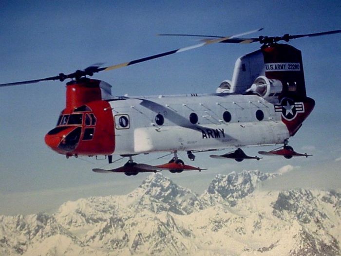 74-22280, a CH-47C assigned to the 242nd Assault Support Helicopter Company (ASHC) - "Sugar Bears", Fort Wainwright, Alaska.